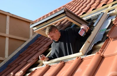 Pose de fenêtres de toit Velux à Laramière